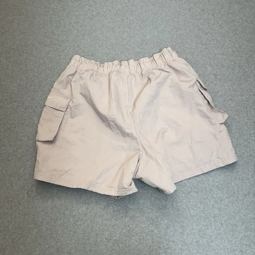 Nike Women’s Loose Fit Woven Cargo Shorts DM6247-019 Platinum Violet Size XL